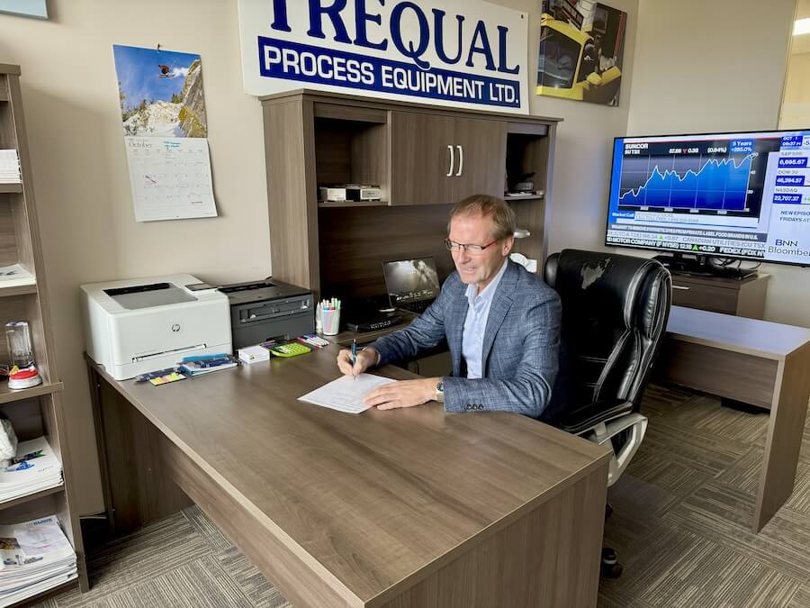 Milan signing documents